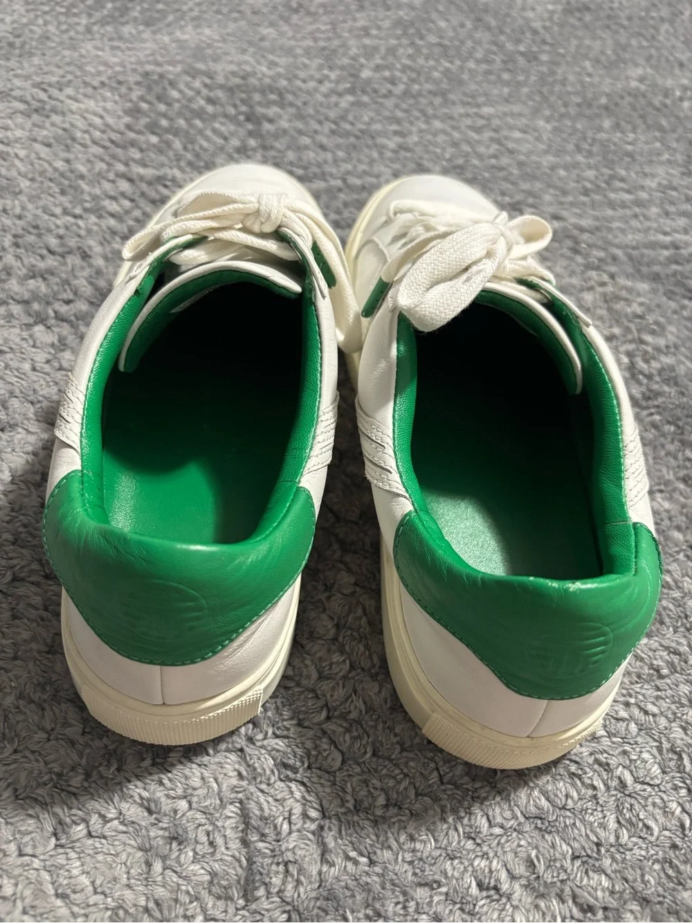 Tory Sport Chevron Leather Sneakers White with Green Interior Accents Size 7.5